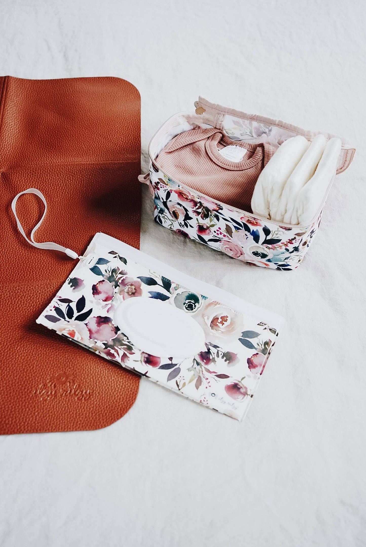 Itzy Ritzy - Blush Floral Pack Like a Boss™ Packing Cubes