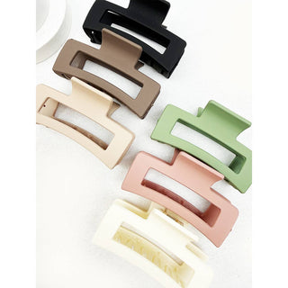 Love and Repeat - Matte Cut Out Rectangle Hair Claw: MIX COLOR / ONE(12)