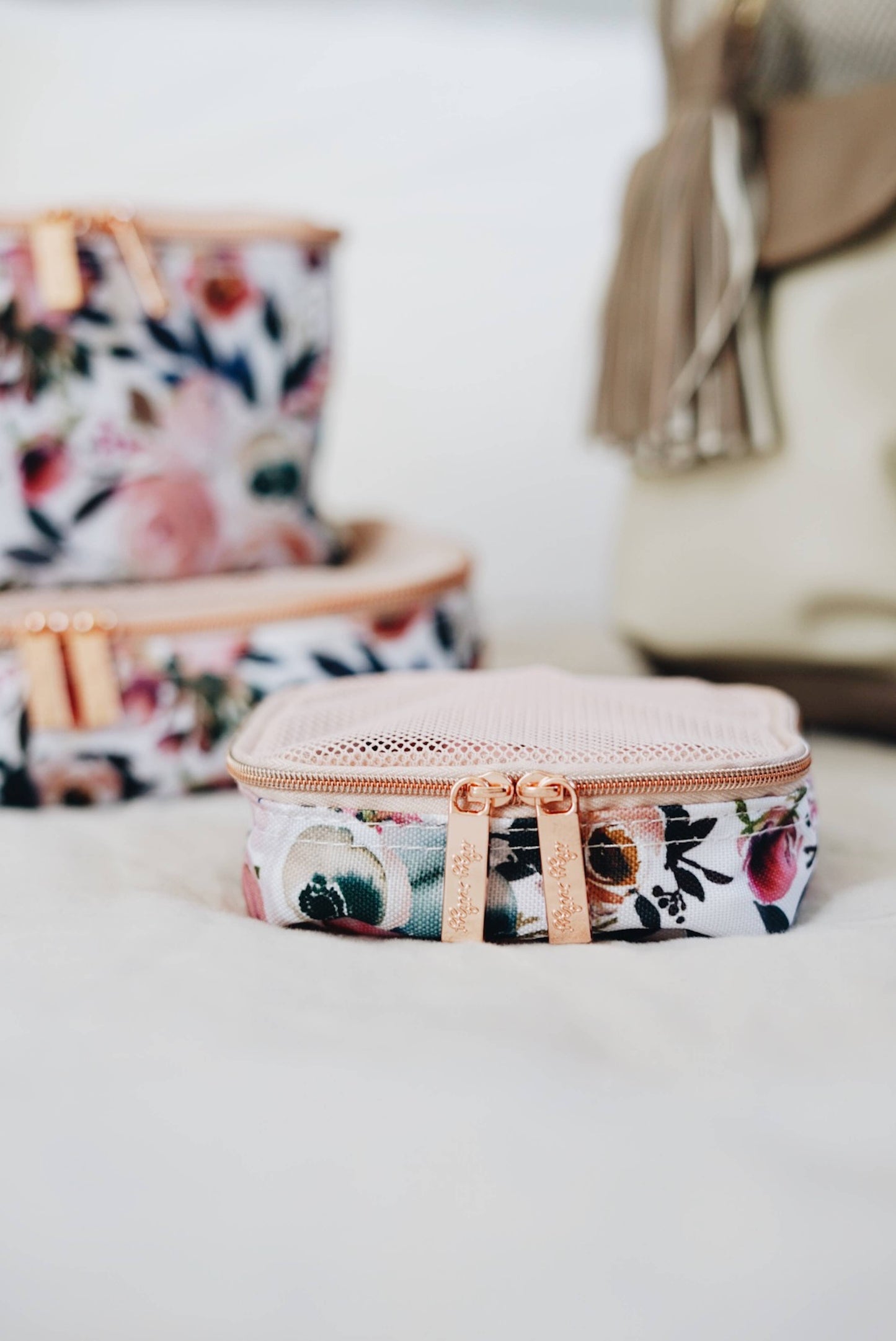 Itzy Ritzy - Blush Floral Pack Like a Boss™ Packing Cubes