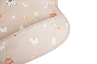 Ali+Oli Smock Bib — Short Sleeve, Farm Print