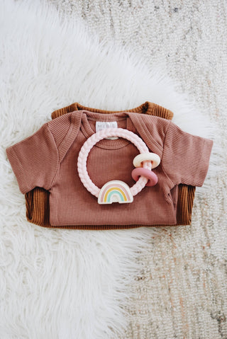 Itzy Ritzy Ritzy Rattle Silicone Teether Rattle