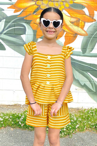 Girl's 2 pc Striped Short Set: Green / 6/7(S)